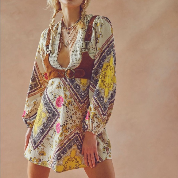 ✨ SOLD ✨FP Descanso Mini Dress - Picture 1 of 3